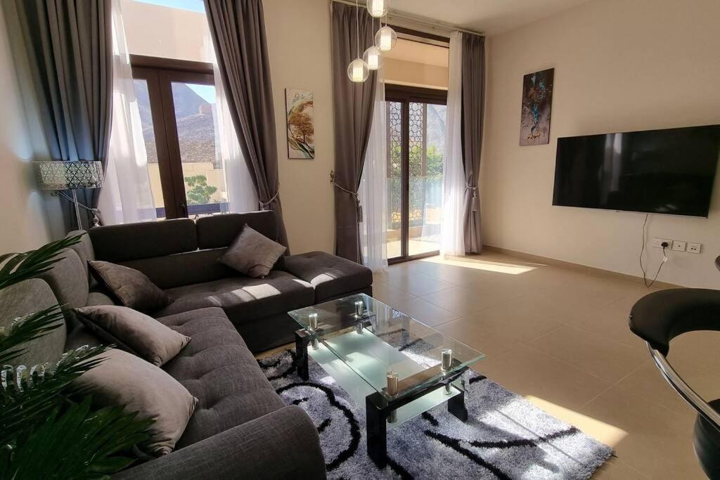 One Bedroom Apartment Muscat Bay Экстерьер фото
